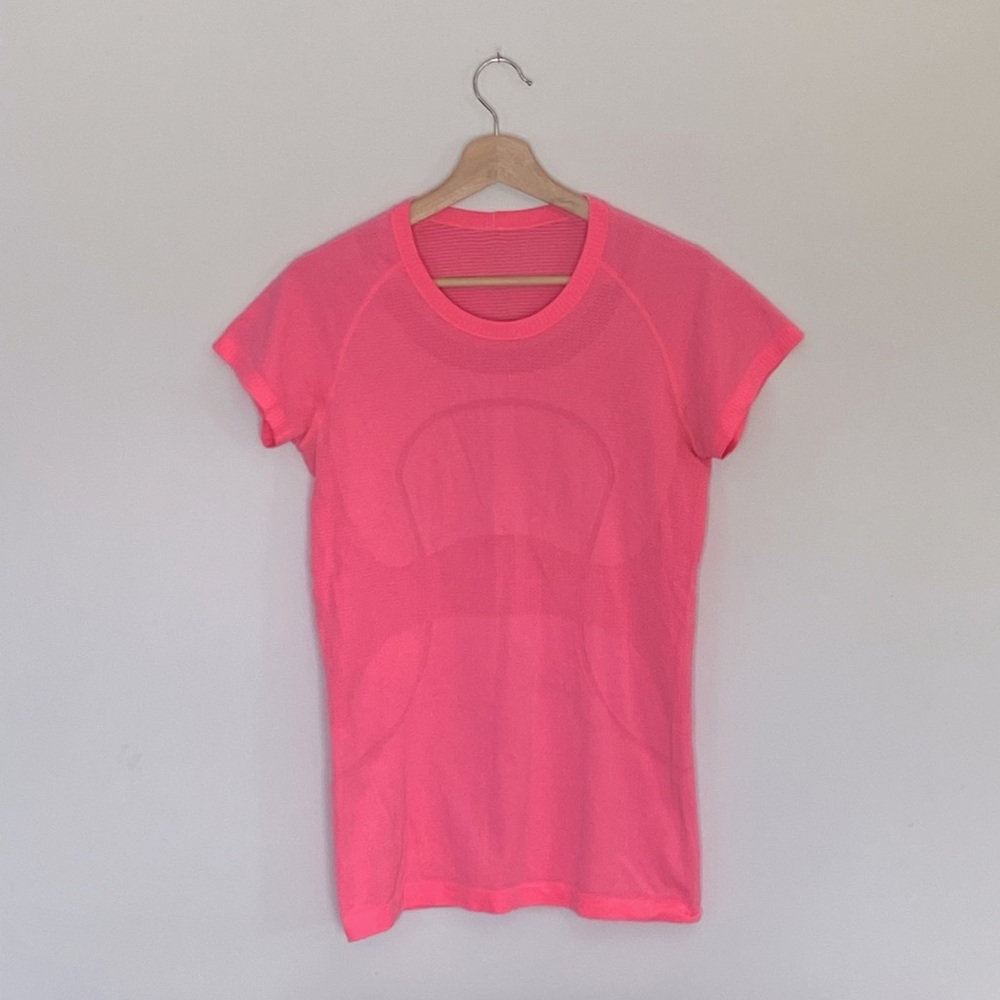 LuLuLemon Swiftly Tech Short Sleeve